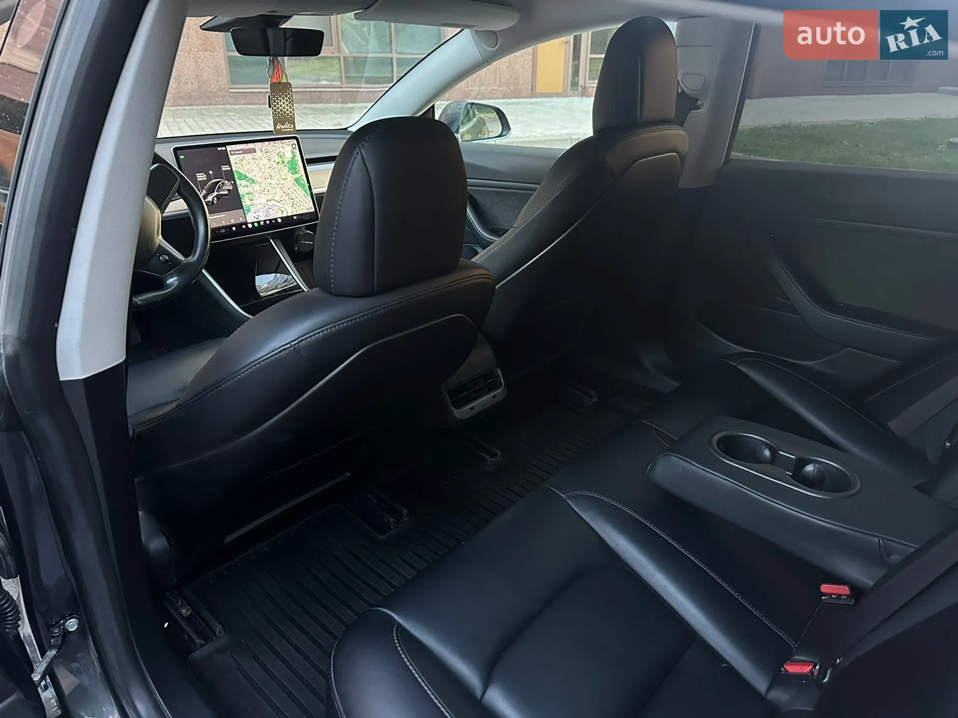 2018 Tesla Model 3 - мініатюра 10