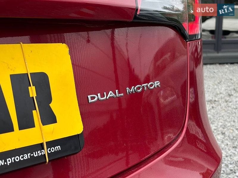 Седан Tesla Model 3 2021 в Львове фото 5 Седан Tesla Model 3 2021 в Львове