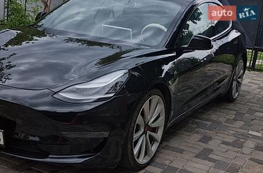 Седан Tesla Model 3 2018 в Дніпрі