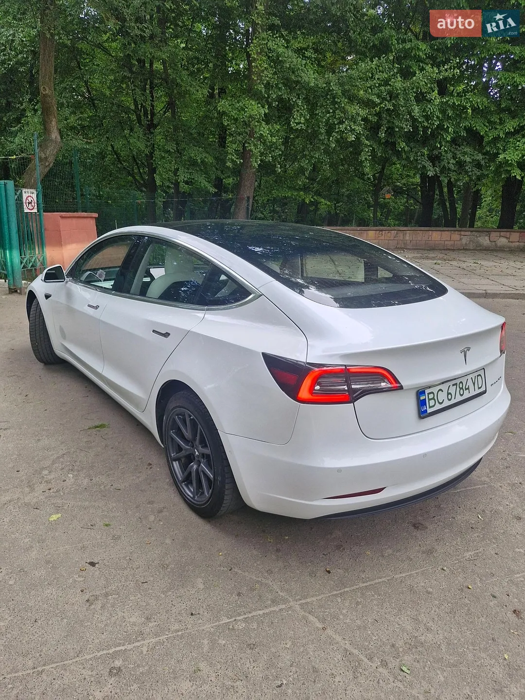 2018 Tesla Model 3 - мініатюра 8