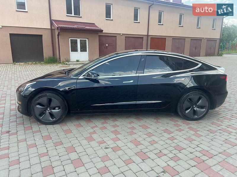 Седан Tesla Model 3 2018 в Ивано-Франковске фото 8 Седан Tesla Model 3 2018 в Ивано-Франковске