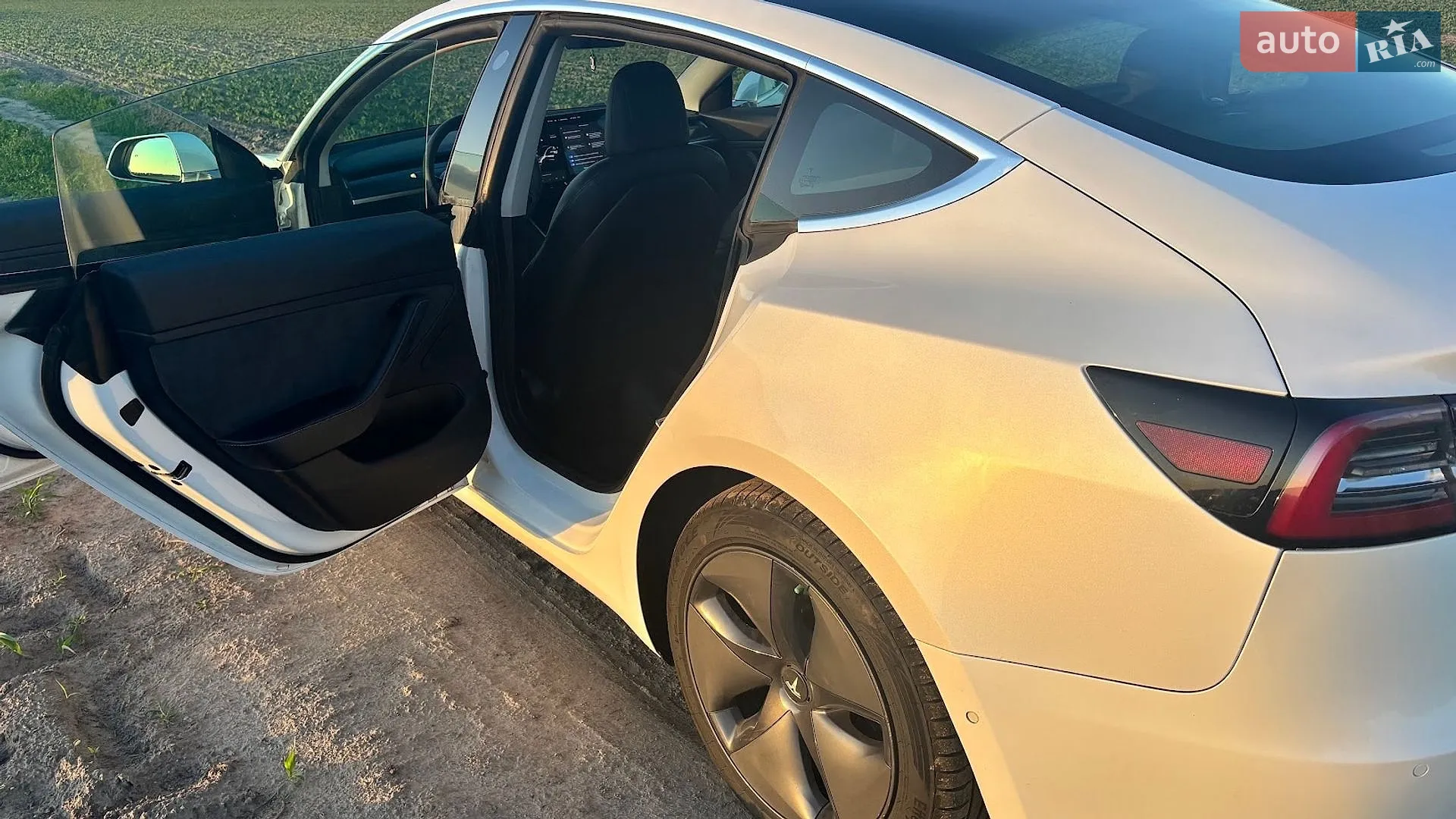 2020 Tesla Model 3 - мініатюра 14