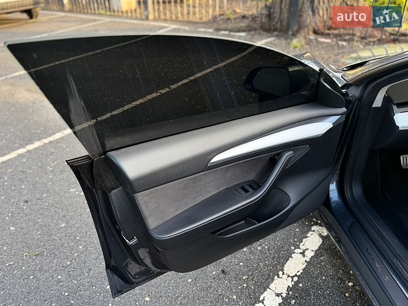 Седан Tesla Model 3 2022 в Кривому Розі фото 18 Седан Tesla Model 3 2022 в Кривому Розі