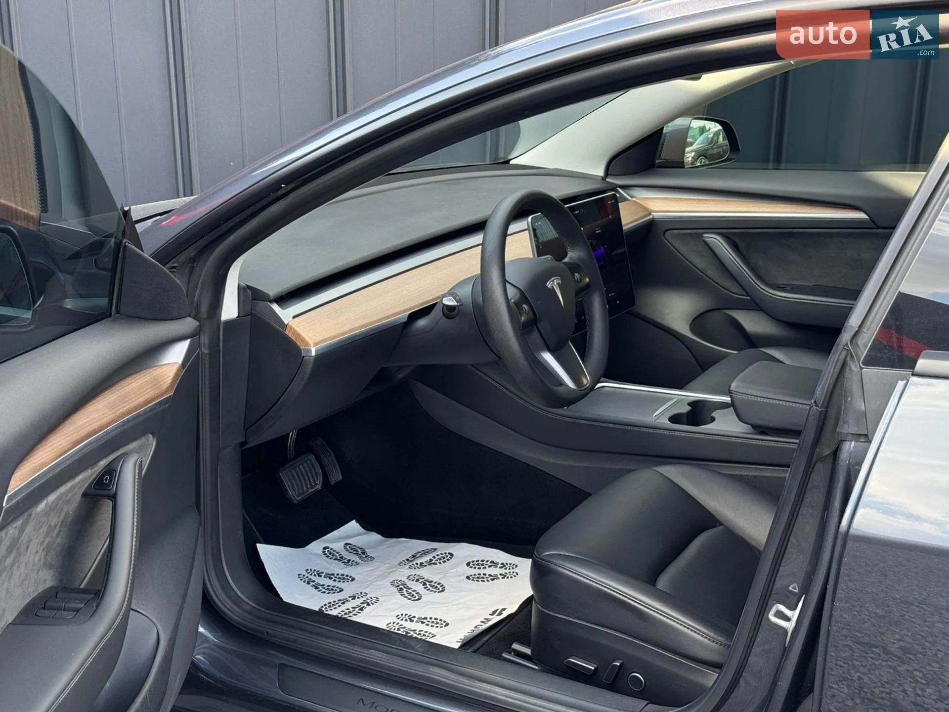 2022 Tesla Model 3 - мініатюра 16
