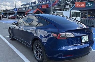 Седан Tesla Model 3 2022 в Первомайську фото 2 Седан Tesla Model 3 2022 в Первомайську