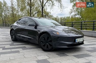 Седан Tesla Model 3 2024 в Дніпрі фото 8 Седан Tesla Model 3 2024 в Дніпрі