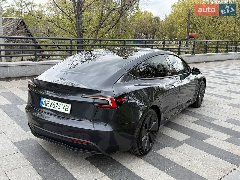 Седан Tesla Model 3 2024 в Дніпрі фото 20 Седан Tesla Model 3 2024 в Дніпрі
