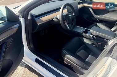 Седан Tesla Model 3 2022 в Києві