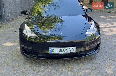 Седан Tesla Model 3 2022 в Києві