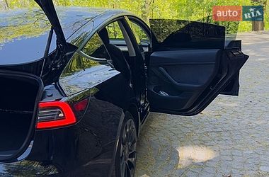 Седан Tesla Model 3 2022 в Києві