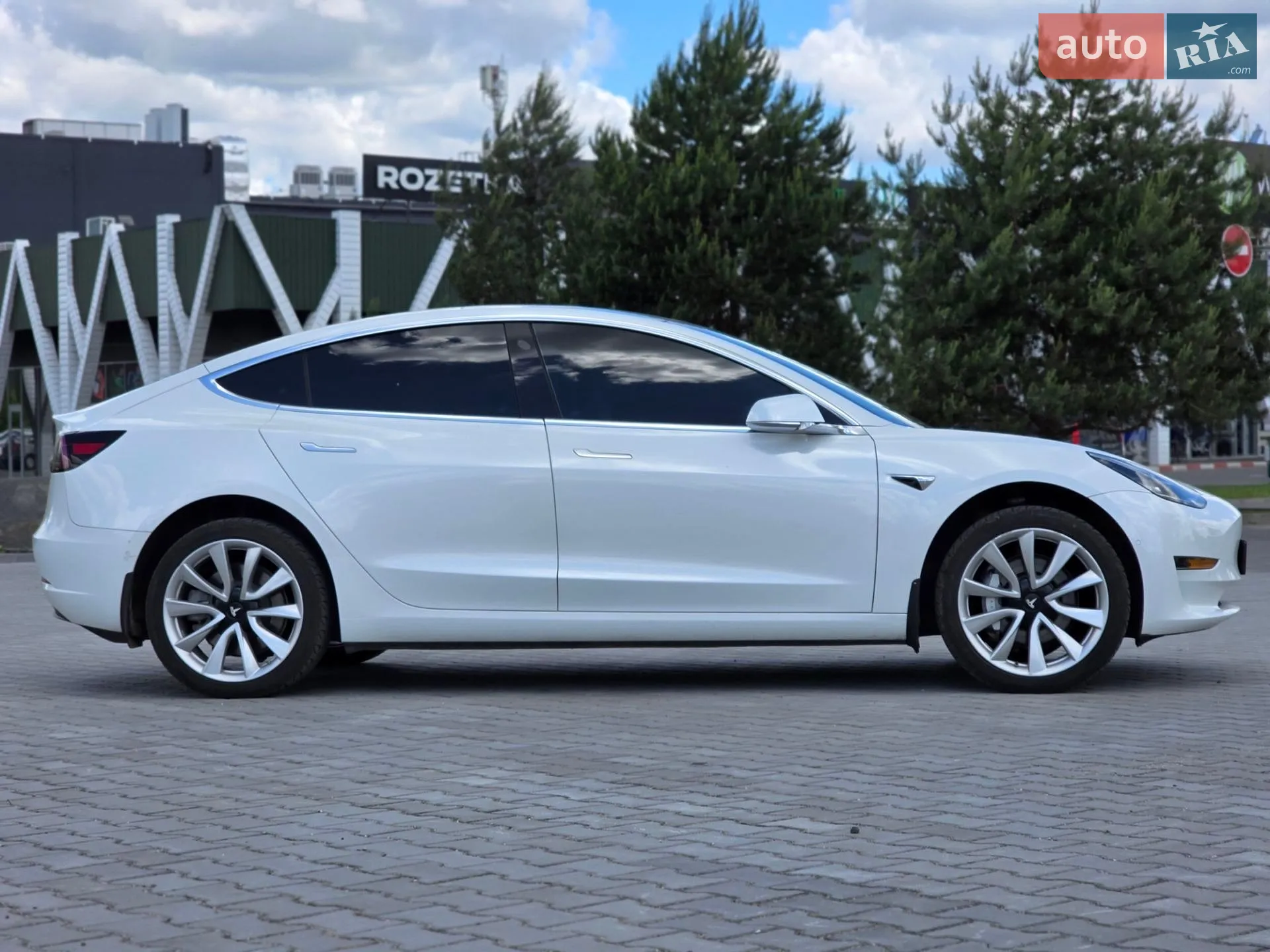 2019 Tesla Model 3 - мініатюра 5