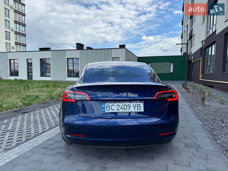 Седан Tesla Model 3 2022 в Львове фото 19 Седан Tesla Model 3 2022 в Львове