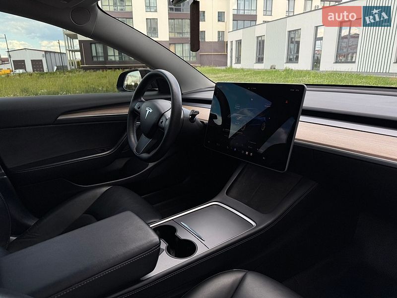 Седан Tesla Model 3 2022 в Львове фото 54 Седан Tesla Model 3 2022 в Львове