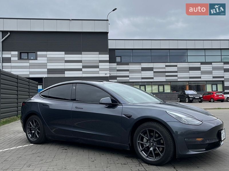 Седан Tesla Model 3 2022 в Черкасах фото 4 Седан Tesla Model 3 2022 в Черкасах