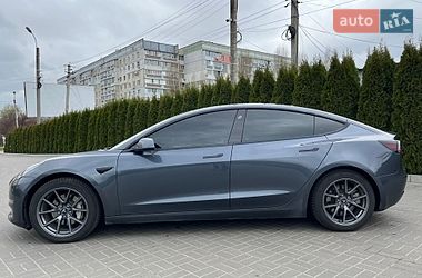 Седан Tesla Model 3 2022 в Черкасах фото 7 Седан Tesla Model 3 2022 в Черкасах