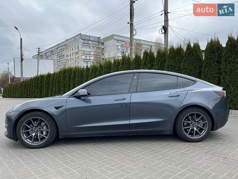 Седан Tesla Model 3 2022 в Черкасах фото 7 Седан Tesla Model 3 2022 в Черкасах