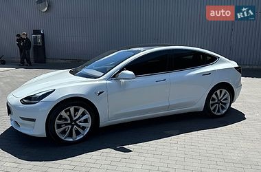 Седан Tesla Model 3 2019 в Києві