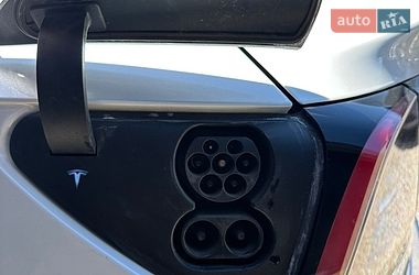 Седан Tesla Model 3 2019 в Києві