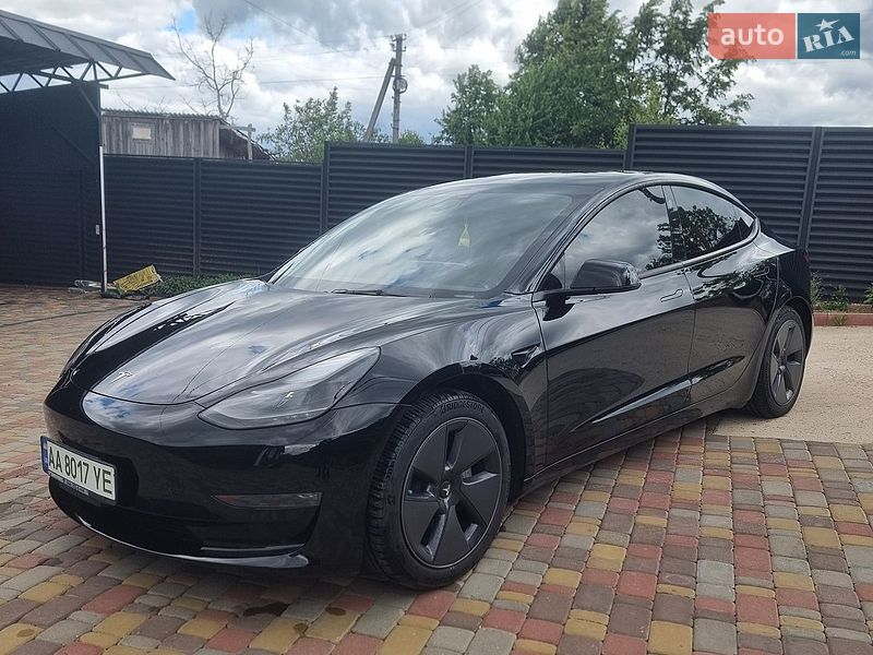 Седан Tesla Model 3 2023 в Житомирі фото Седан Tesla Model 3 2023 в Житомирі