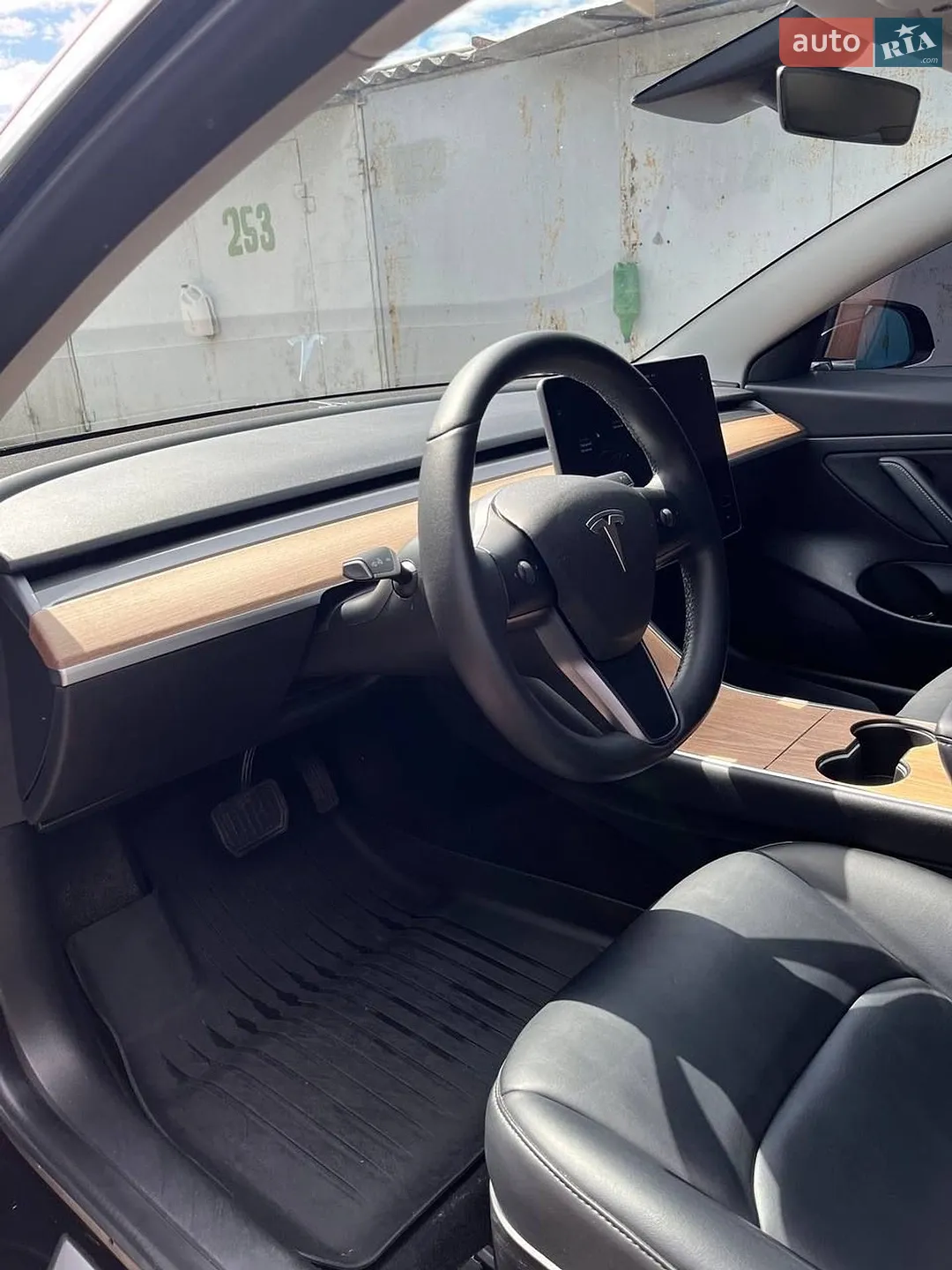 2020 Tesla Model 3 - мініатюра 11