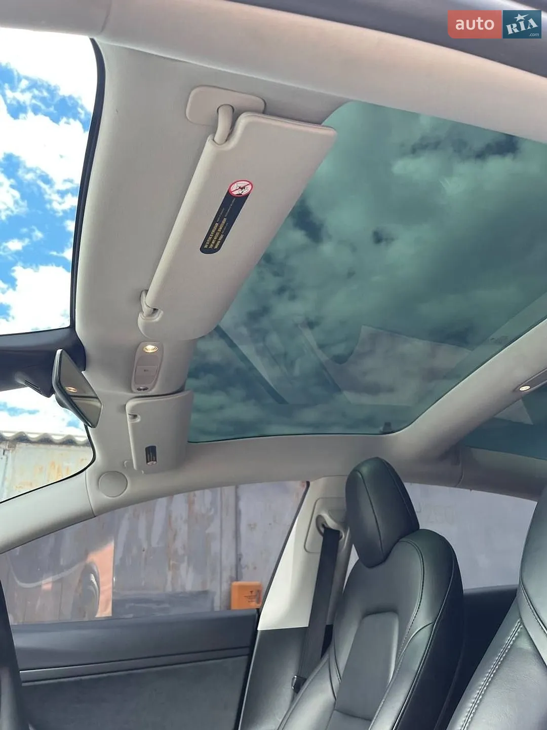 2020 Tesla Model 3 - мініатюра 16
