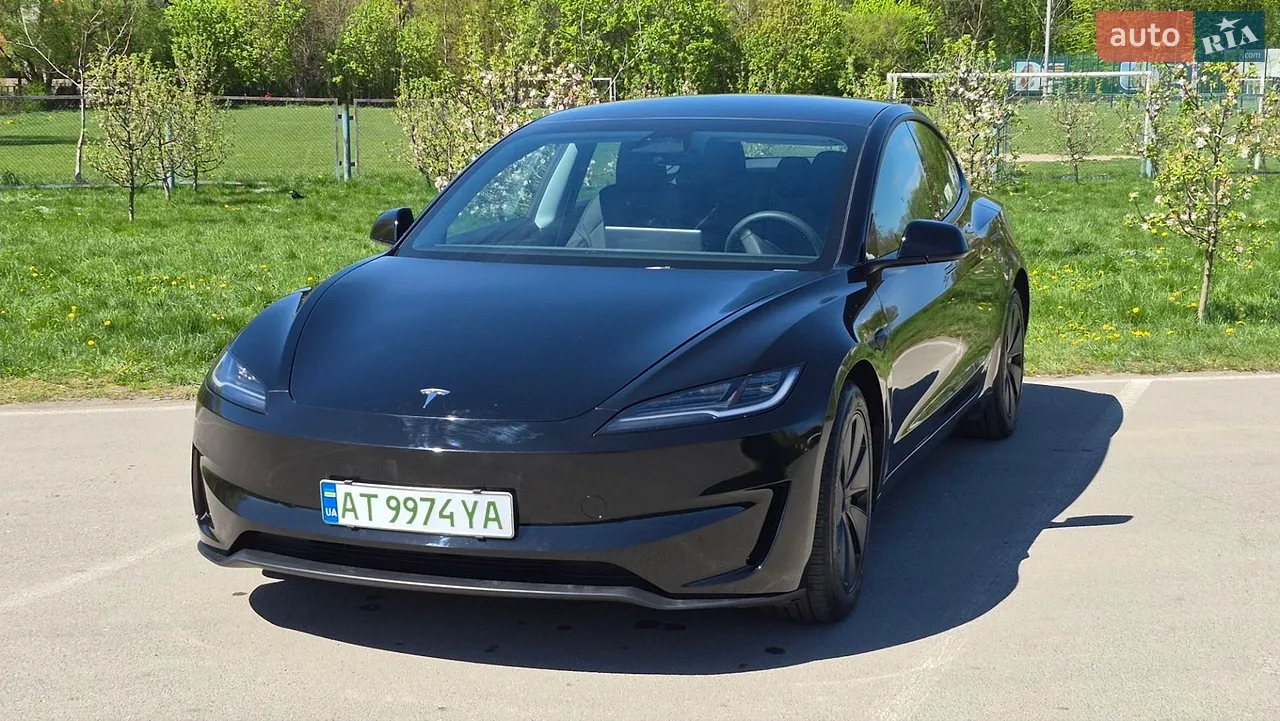 2025 Tesla Model 3 - мініатюра 14