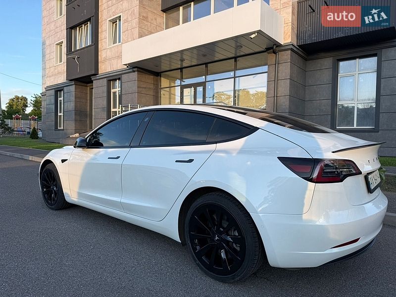 Седан Tesla Model 3 2022 в Харькове
