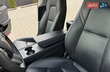 Седан Tesla Model 3 2022 в Одессе