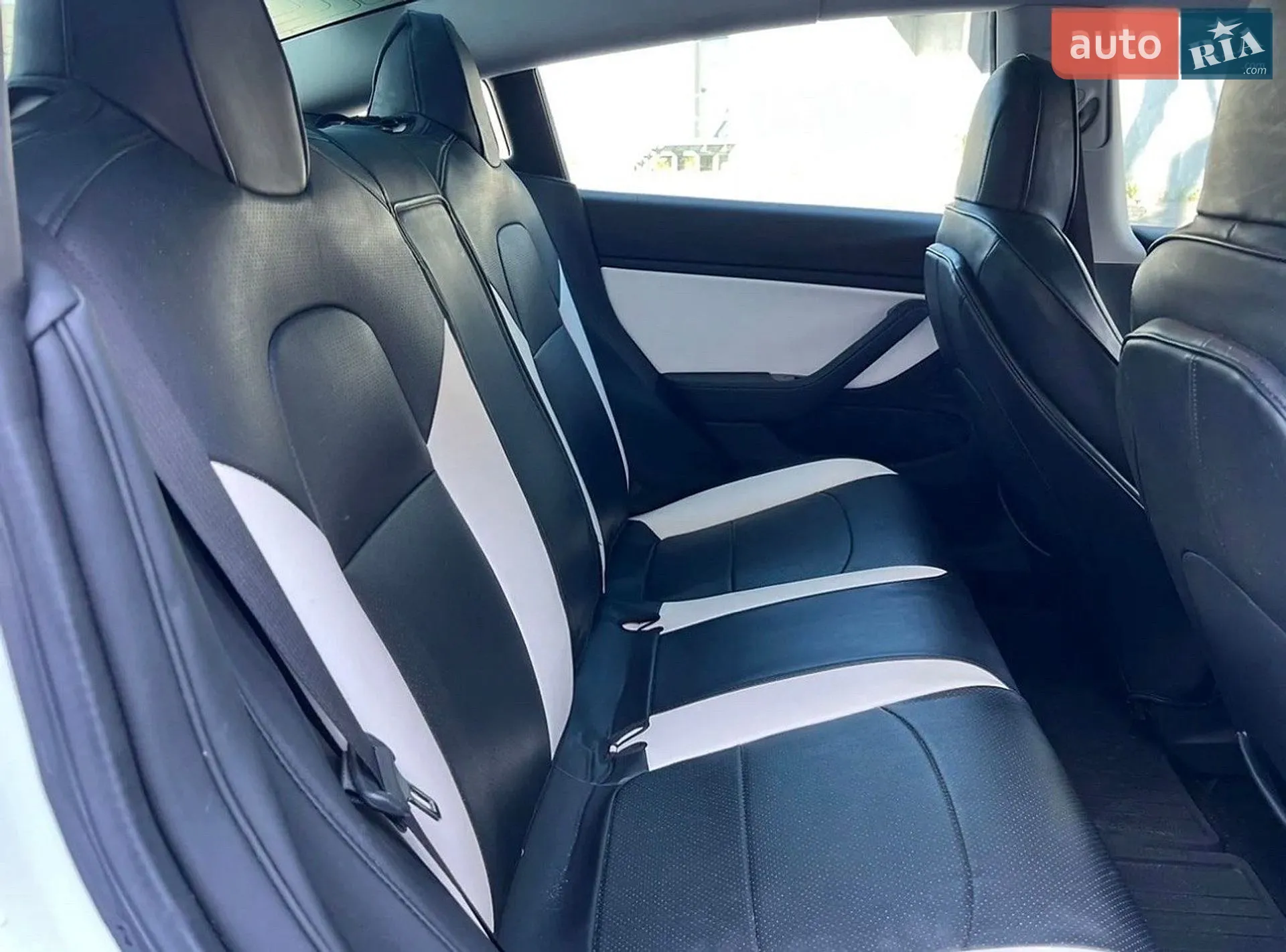 2019 Tesla Model 3 - мініатюра 14