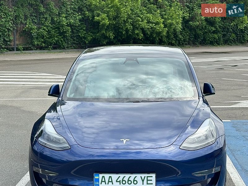 Седан Tesla Model 3 2021 в Киеве фото 2 Седан Tesla Model 3 2021 в Киеве