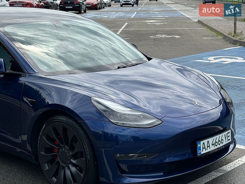 Седан Tesla Model 3 2021 в Киеве фото 4 Седан Tesla Model 3 2021 в Киеве