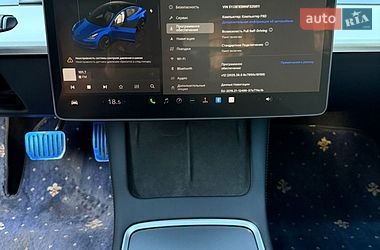 Седан Tesla Model 3 2022 в Львові