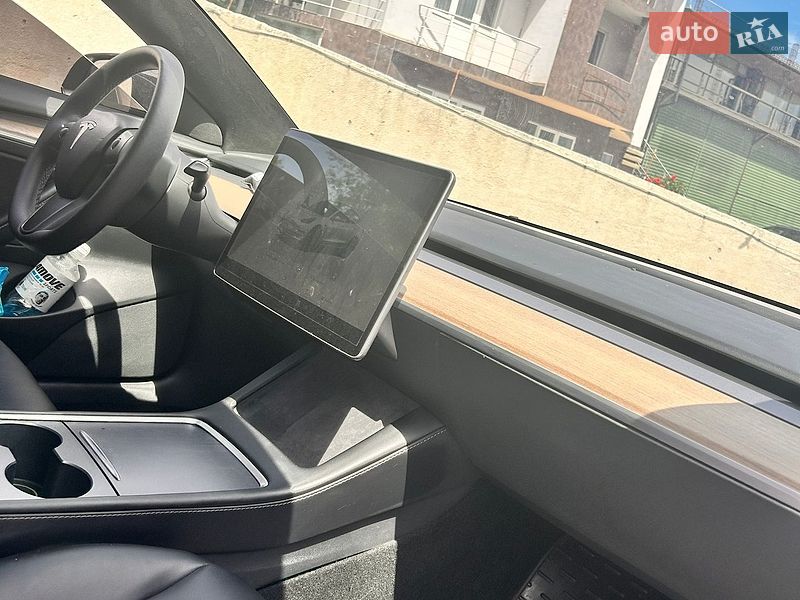 Седан Tesla Model 3 2023 в Одесі фото 5 Седан Tesla Model 3 2023 в Одесі