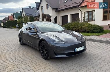 Седан Tesla Model 3 2021 в Хмельницькому фото 6 Седан Tesla Model 3 2021 в Хмельницькому