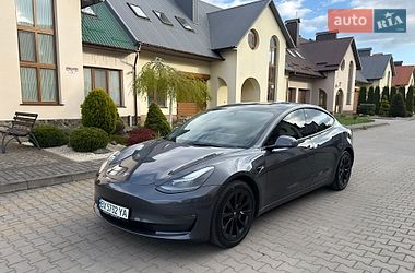 Седан Tesla Model 3 2021 в Хмельницькому фото 2 Седан Tesla Model 3 2021 в Хмельницькому