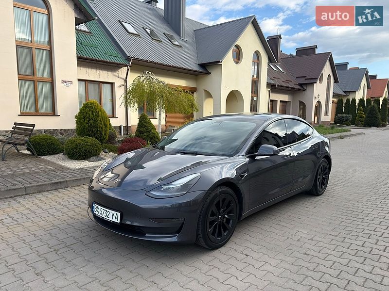 Седан Tesla Model 3 2021 в Хмельницькому фото 2 Седан Tesla Model 3 2021 в Хмельницькому