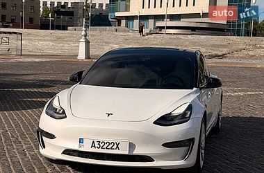 Седан Tesla Model 3 2019 в Харькове