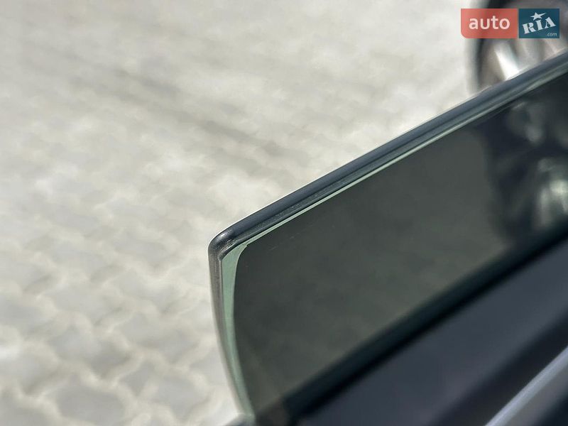 Седан Tesla Model 3 2025 в Львове фото 16 Седан Tesla Model 3 2025 в Львове