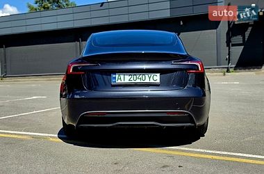 Седан Tesla Model 3 2024 в Киеве