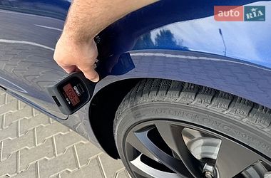 Седан Tesla Model 3 2022 в Виннице