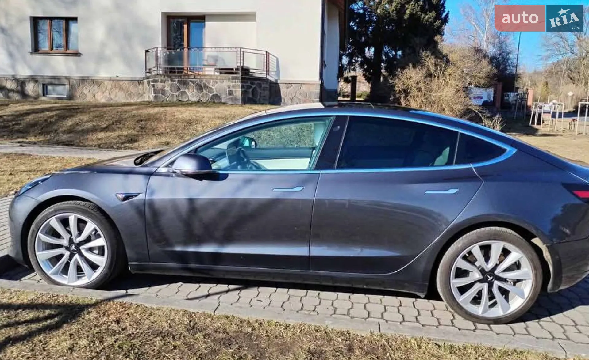 2019 Tesla Model 3 - мініатюра 3