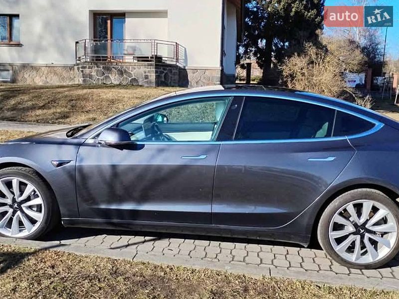 Седан Tesla Model 3 2019 в Виннице фото 3 Седан Tesla Model 3 2019 в Виннице