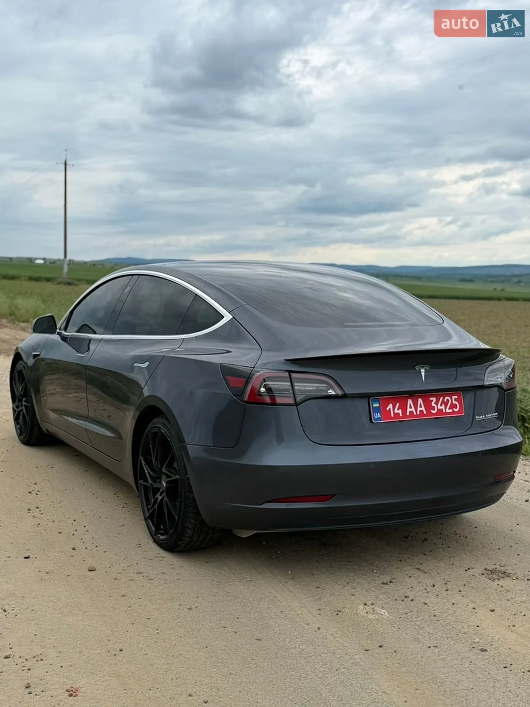 2019 Tesla Model 3 - мініатюра 4