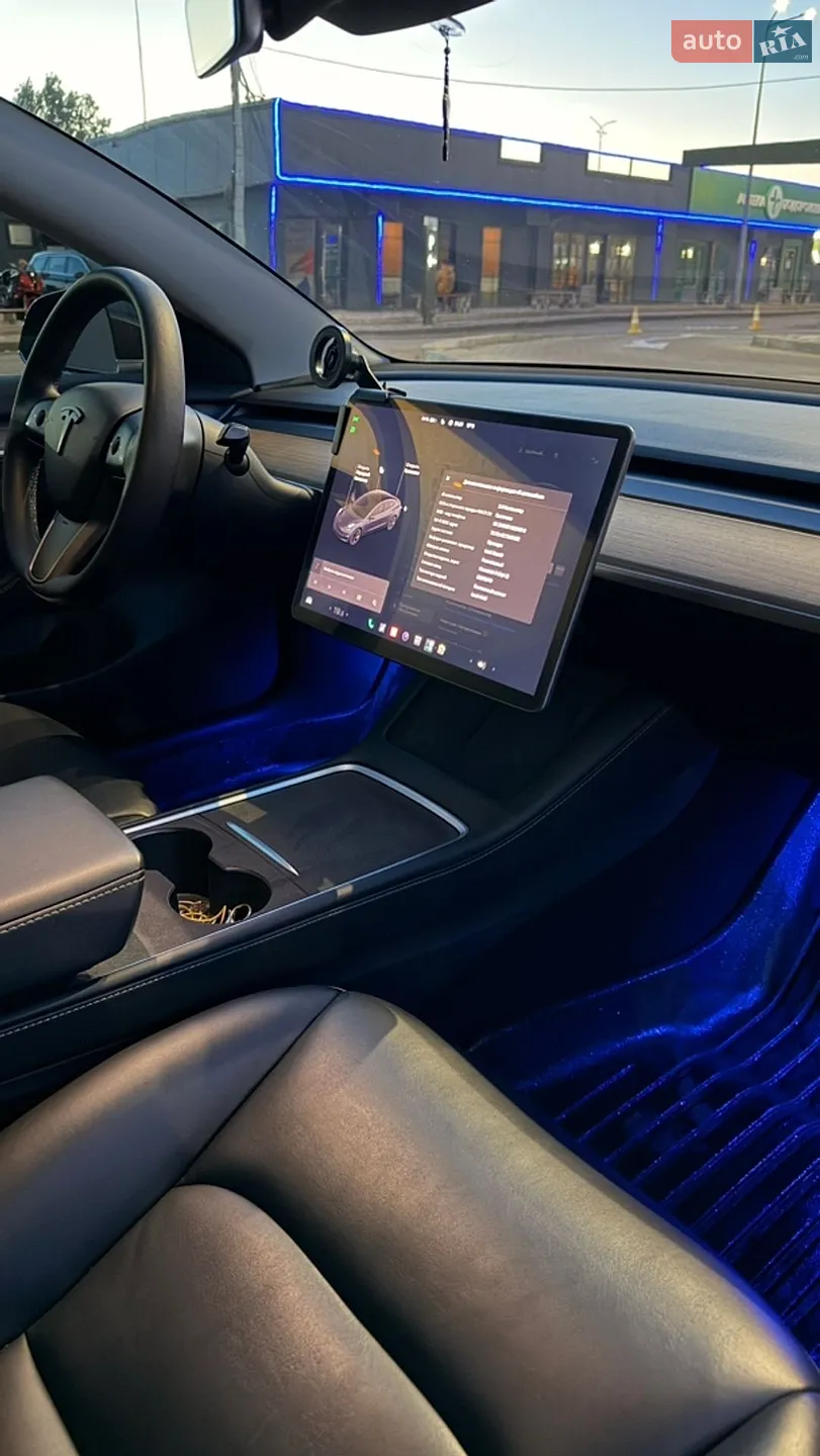 2018 Tesla Model 3 - мініатюра 8
