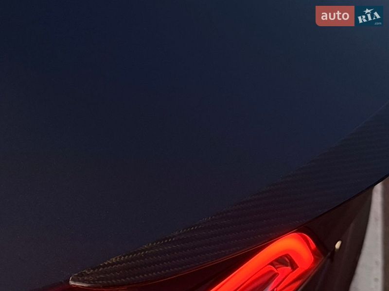 Седан Tesla Model 3 2018 в Борисполе