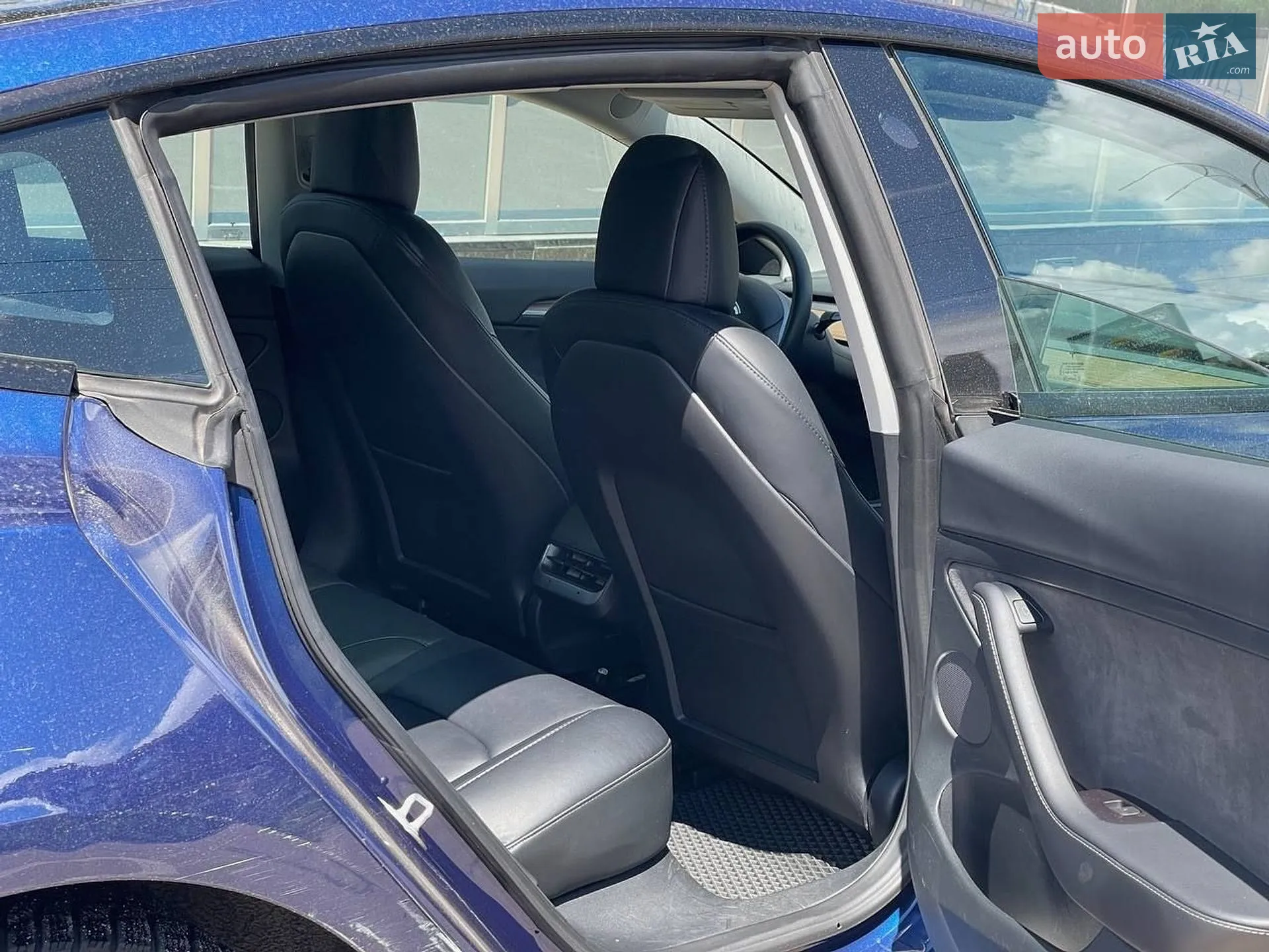 2022 Tesla Model 3 - мініатюра 29