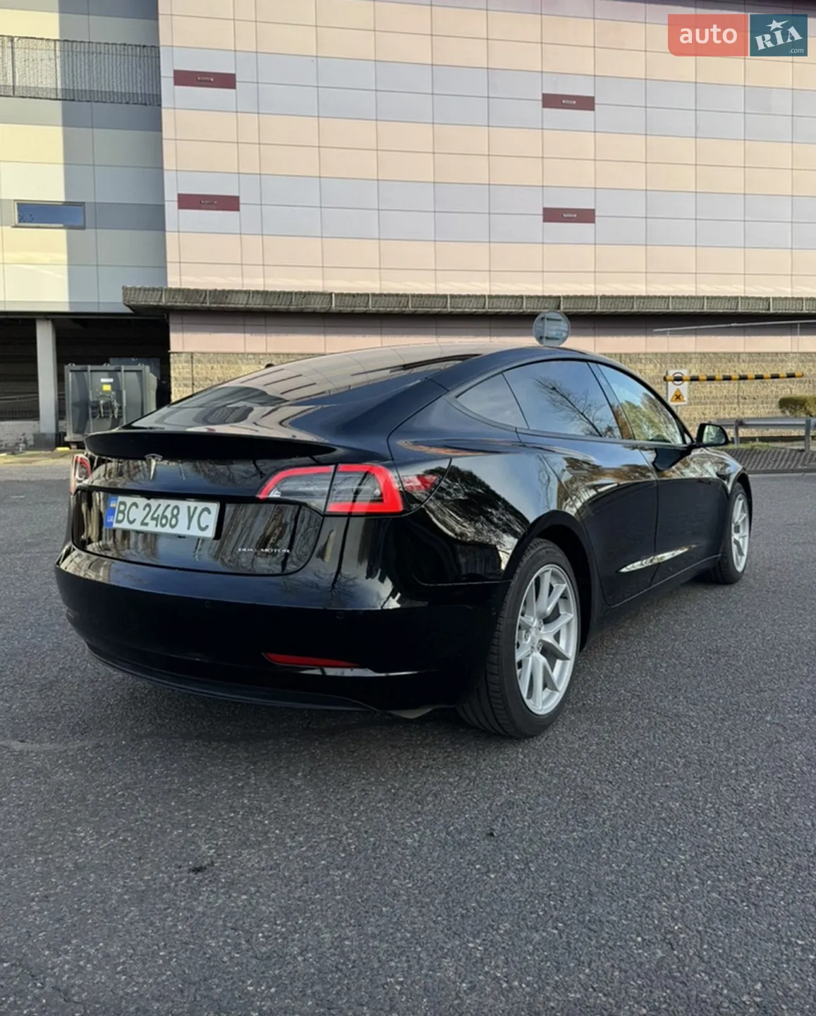2021 Tesla Model 3 - мініатюра 5