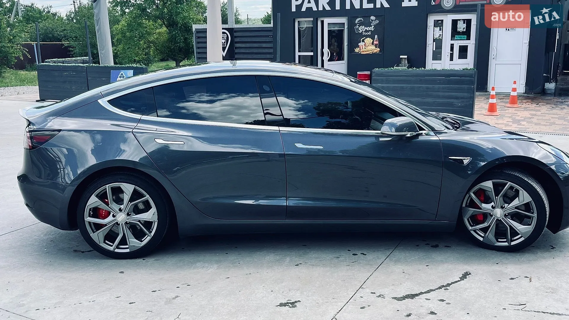 2018 Tesla Model 3 - мініатюра 5