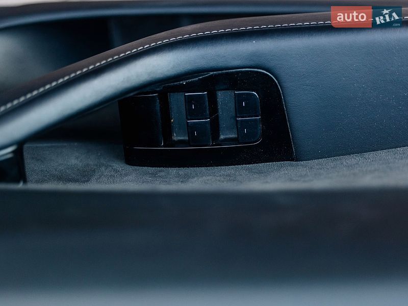 Седан Tesla Model 3 2018 в Стрию
