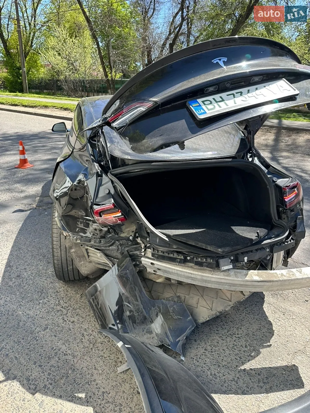 2018 Tesla Model 3 - мініатюра 2